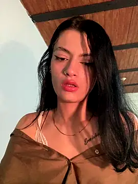 LiaCollings online show from 9, 9, 2025