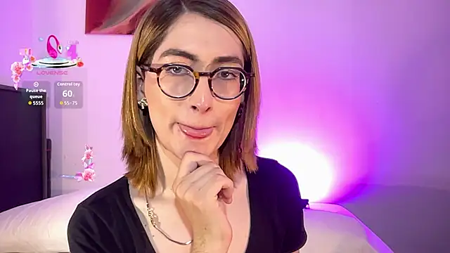 rousseblossom online show from 15, 9, 2025