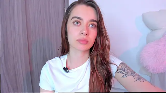 MissLana77 online show from 4, 3, 2026