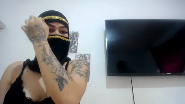 Snapshot of Foxy_Lovex chatting on 15, 9, 2025 Foxy Lovex online show from 15, 9, 2025