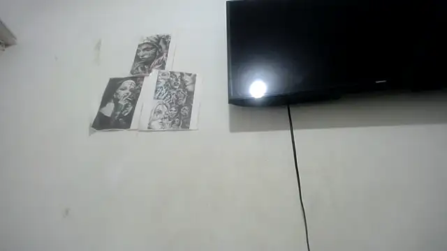 Snapshot of Foxy_Lovex chatting on 23, 10, 2025 Foxy Lovex online show from 23, 10, 2025
