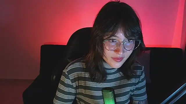 Yulienneg online show from 26, 6, 2026