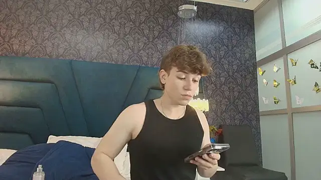 TaylerWhite online show from 10, 4, 2026