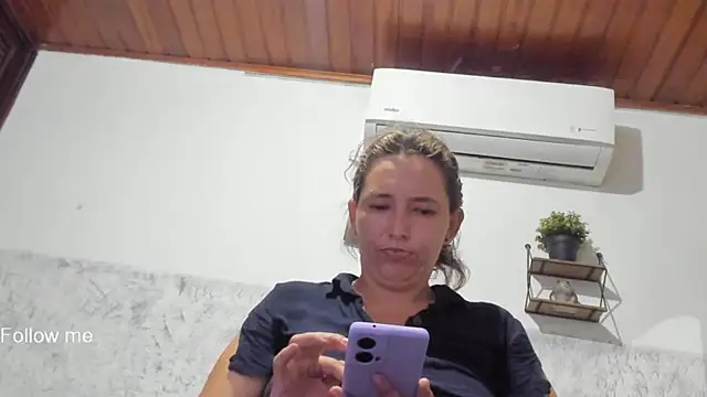 marly charm  online show from 23, 11, 2025