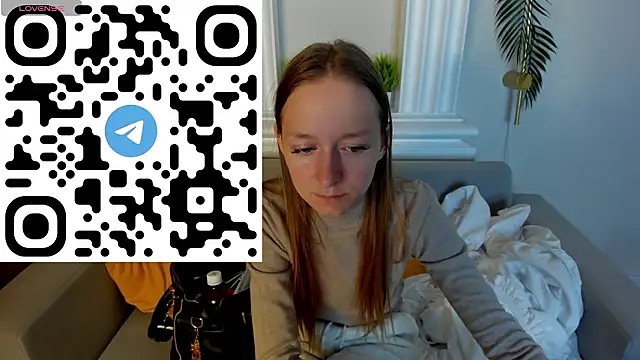 Mia E1fie online show from 10, 2, 2026