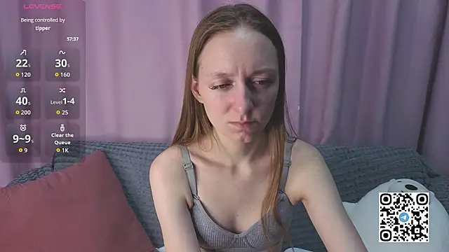 Mia E1fie online show from 11, 2, 2026