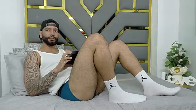 yorbymaxx online show from 24, 9, 2025