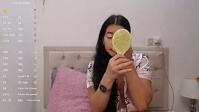 Taliana21 online show from 10, 6, 2026