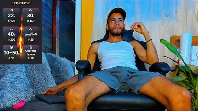 Alex bigcock11  online show from 15, 10, 2025