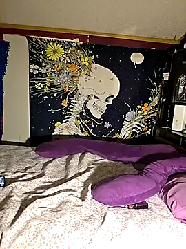 xXKnifeRiderXx online show from 26, 9, 2025