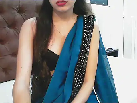 Snapshot of elize__ chatting on 10, 9, 2025 elize online show from 10, 9, 2025