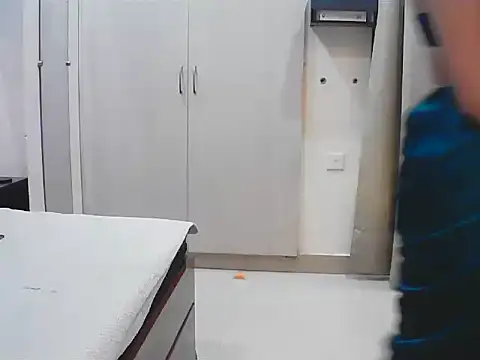 Snapshot of elize__ chatting on 11, 9, 2025 elize online show from 11, 9, 2025