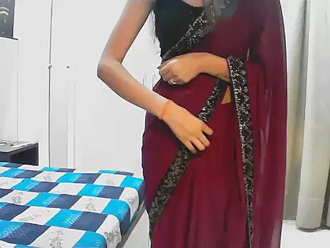 Snapshot of elize__ chatting on 3, 10, 2025 elize online show from 3, 10, 2025