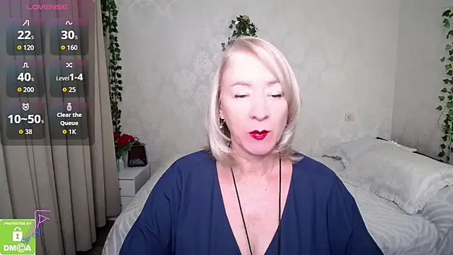 hunters woman online show from 10, 9, 2025