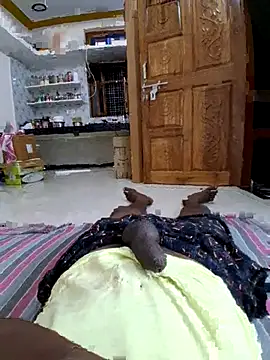 RAYI Queen 3 online show from 14, 9, 2025