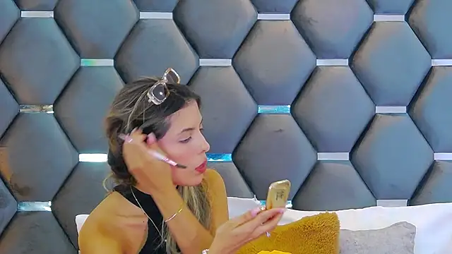 BlaireParker online show from 23, 9, 2025
