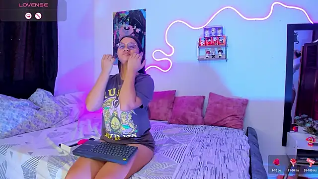 Dilan and Mia online show from 20, 9, 2025