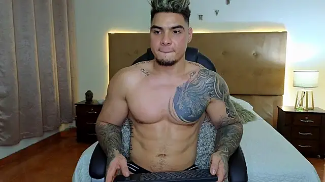 Steven Velez online show from 4, 10, 2025