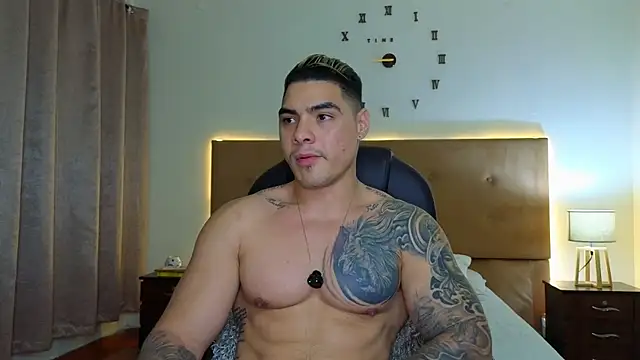 Steven Velez online show from 7, 11, 2025