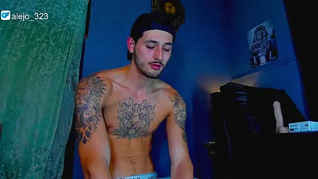 alejo  323   online show from 30, 3, 2026