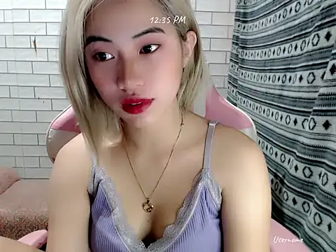 Rainea149 online show from 1, 11, 2025