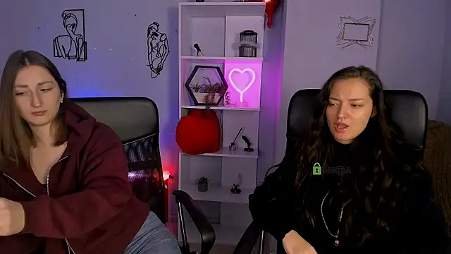 eva smiith  online show from 14, 1, 2026