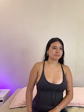 Snapshot of chloekitty69 chatting on 6, 10, 2025 chloekitty69 online show from 6, 10, 2025
