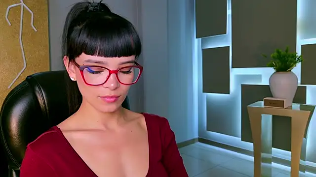 AgathaKondo  online show from 13, 1, 2026