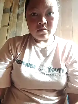 Snapshot of MaySweetb chatting on 28, 10, 2025 MaySweetb online show from 28, 10, 2025