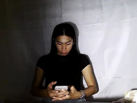 Asian PrettyAle online show from 4, 3, 2026