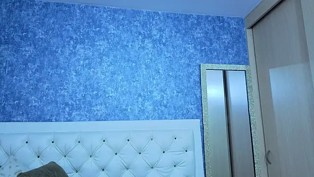 Snapshot of yulissa_girls chatting on 25, 9, 2025 yulissa girls online show from 25, 9, 2025