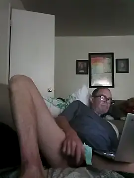 Snapshot of ricoblu2108 chatting on 6, 11, 2025 ricoblu2108 online show from 6, 11, 2025