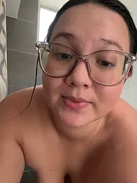 Kyleighc online show from 21, 12, 2025