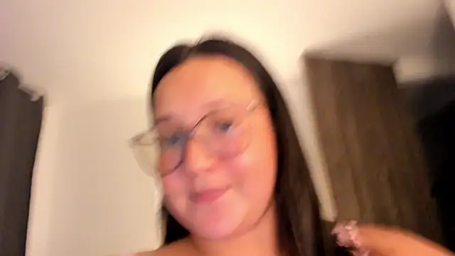 Kyleighc online show from 9, 2, 2026