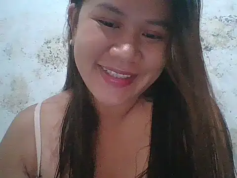 Snapshot of Bhubbles888 chatting on 16, 10, 2025 Bhubbles888 online show from 16, 10, 2025