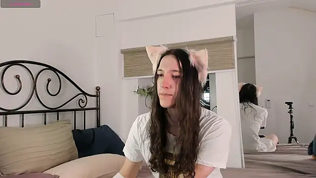 SilverMuse online show from 13, 4, 2026