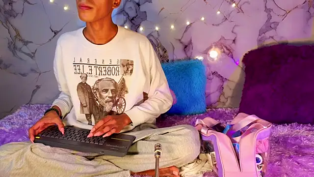 PrincePoppy online show from 7, 1, 2026