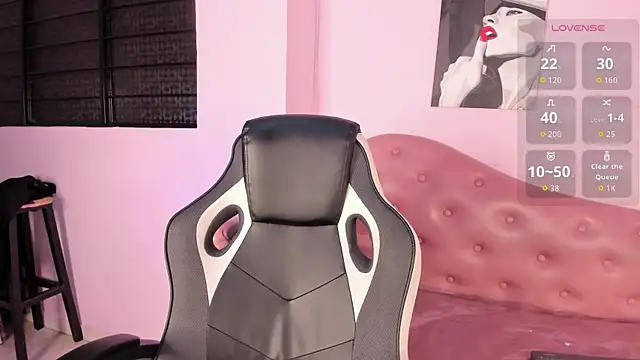 Snapshot of PamelaCullen chatting on 23, 2, 2026 PamelaCullen online show from 23, 2, 2026