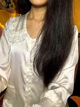 Nhinhi18 online show from 25, 9, 2025