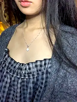 Nhinhi18 online show from 14, 11, 2025