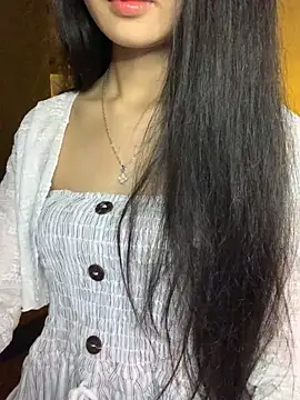 Nhinhi18 online show from 5, 3, 2026