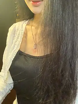 Snapshot of Nhinhi18 chatting on 18, 5, 2026 Nhinhi18 online show from 18, 5, 2026