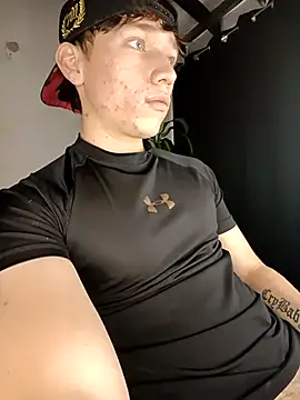 Snapshot of Logan_sixxer chatting on 18, 10, 2025 Logan sixxer online show from 18, 10, 2025