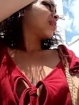 Snapshot of Tendercouple1 chatting on 2, 3, 2026 Tendercouple1 online show from 2, 3, 2026