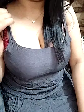 sassylisa online show from 17, 4, 2026