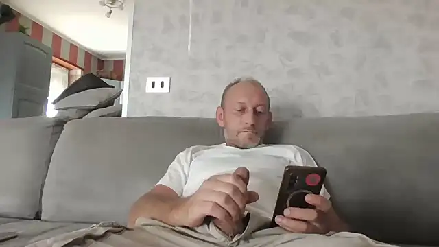 cazzoweb online show from 23, 9, 2025