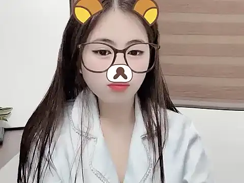 Amelia-babee online show from 15, 9, 2025