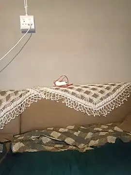 Snapshot of ManInbkack chatting on 28, 10, 2025 ManInbkack online show from 28, 10, 2025