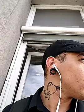 JuicyBigcockxh online show from 8, 10, 2025