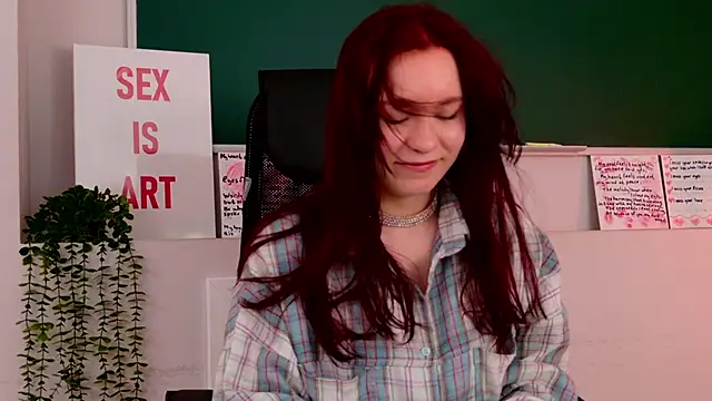 NoraHaynes online show from 9, 6, 2026